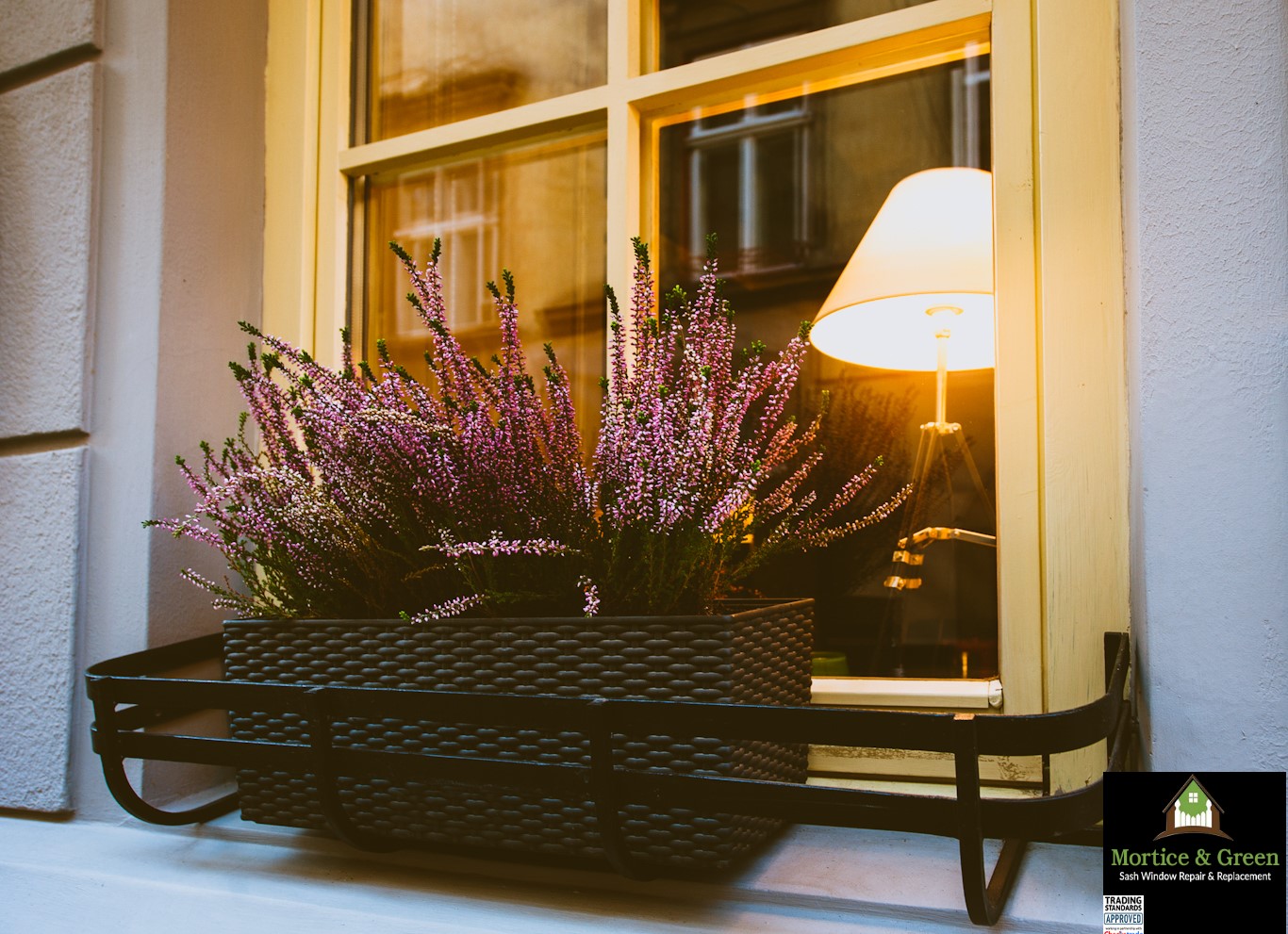 5 Ways to Decorate Your Sash Windows Mortice & Green